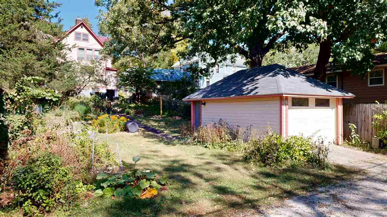 523 Brown Street Iowa City IA 52245