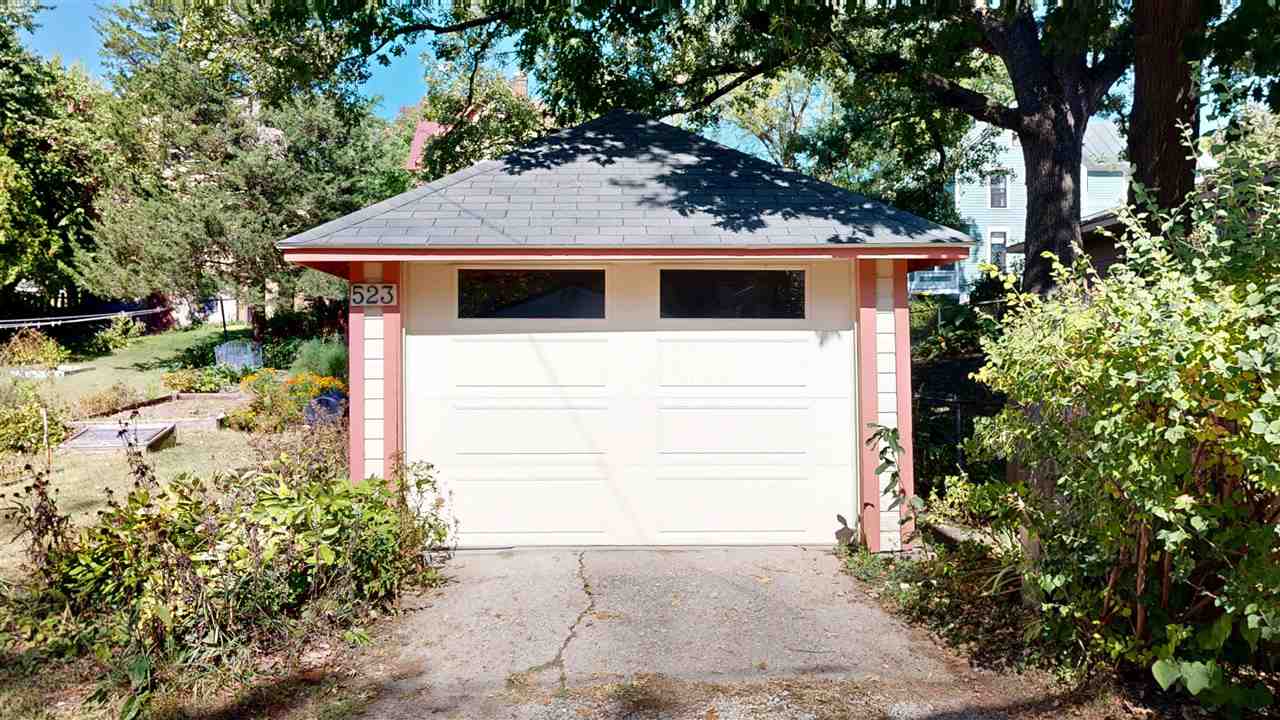 523 Brown Street Iowa City IA 52245