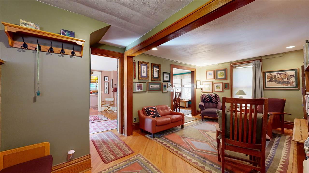 523 Brown Street Iowa City IA 52245