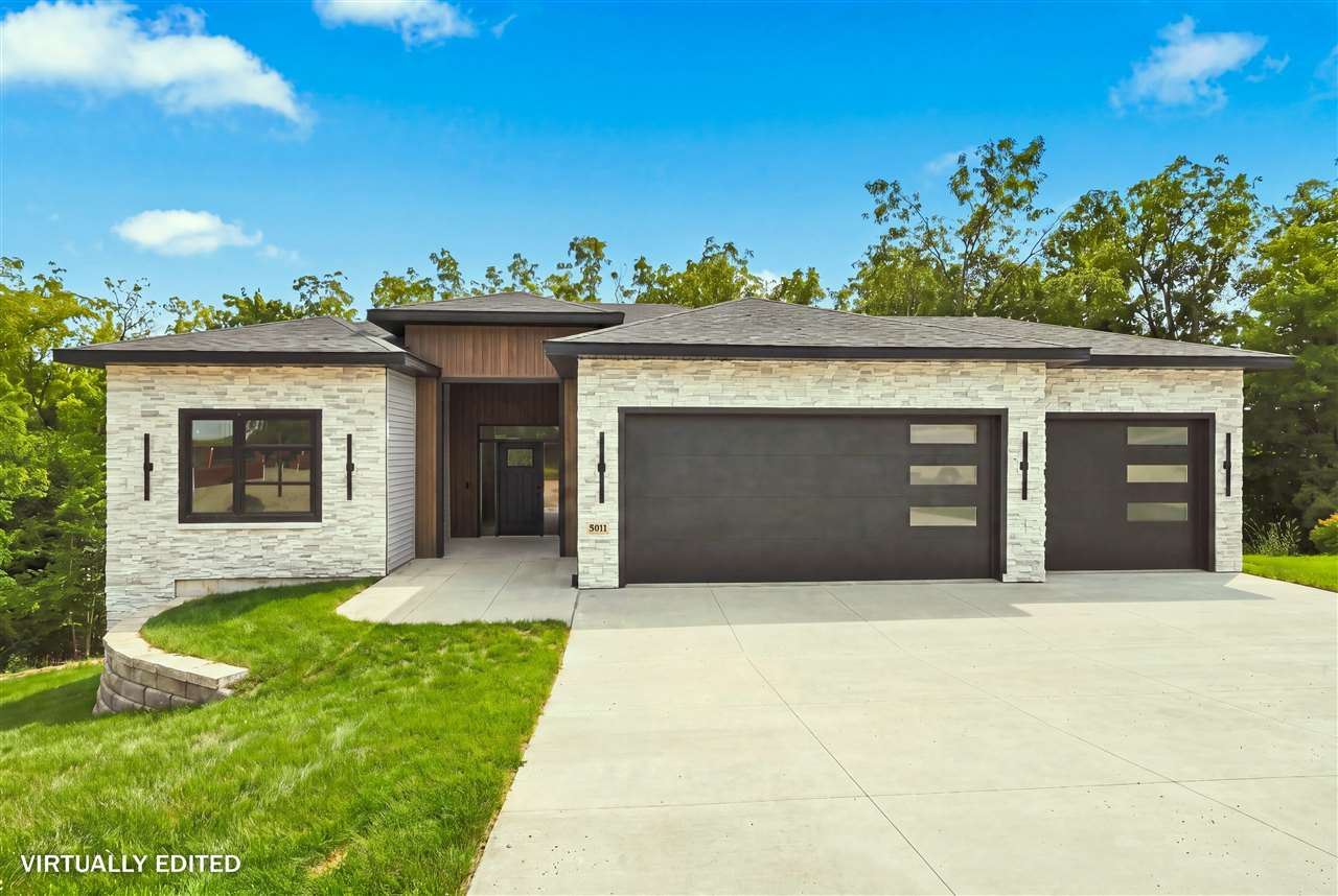 3931 NW Windfall Drive Cedar Rapids IA 52405