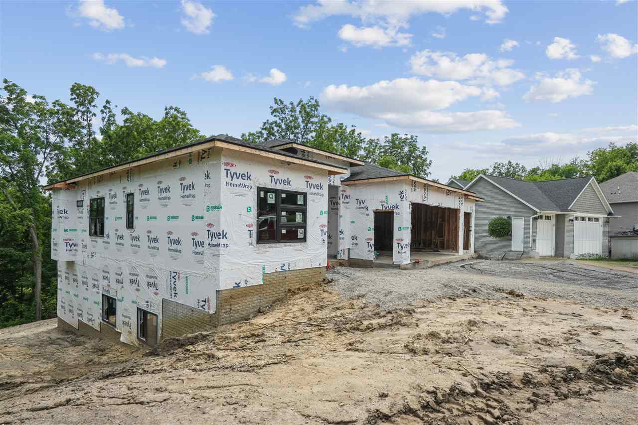 3931 NW Windfall Drive Cedar Rapids IA 52405
