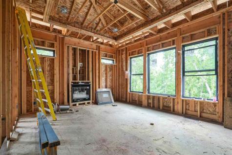 3931 NW Windfall Drive Cedar Rapids IA 52405