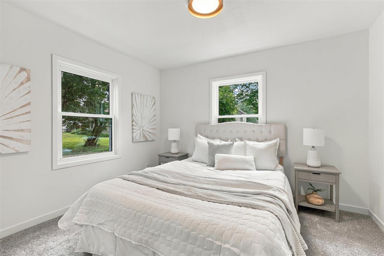 922 6th Avenue Iowa City IA 52240