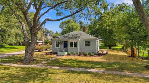 922 6th Avenue Iowa City IA 52240