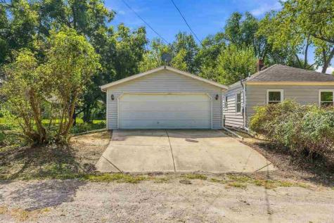 922 6th Avenue Iowa City IA 52240