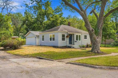 922 6th Avenue Iowa City IA 52240