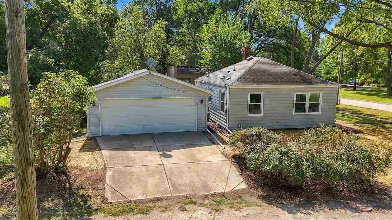 922 6th Avenue Iowa City IA 52240