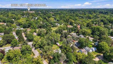 922 6th Avenue Iowa City IA 52240