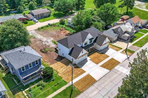 216 W Main Street West Branch IA 52358