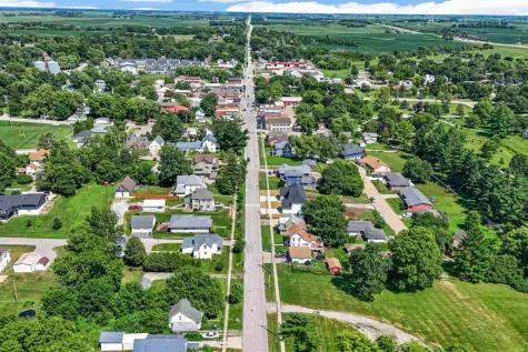 216 W Main Street West Branch IA 52358