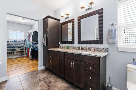 1875 Timber Wolf Drive North Liberty IA 52317