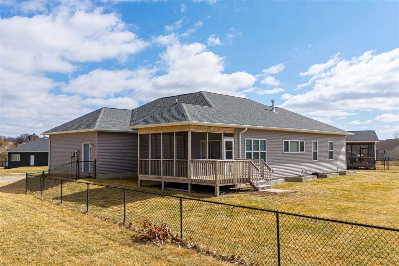 1875 Timber Wolf Drive North Liberty IA 52317