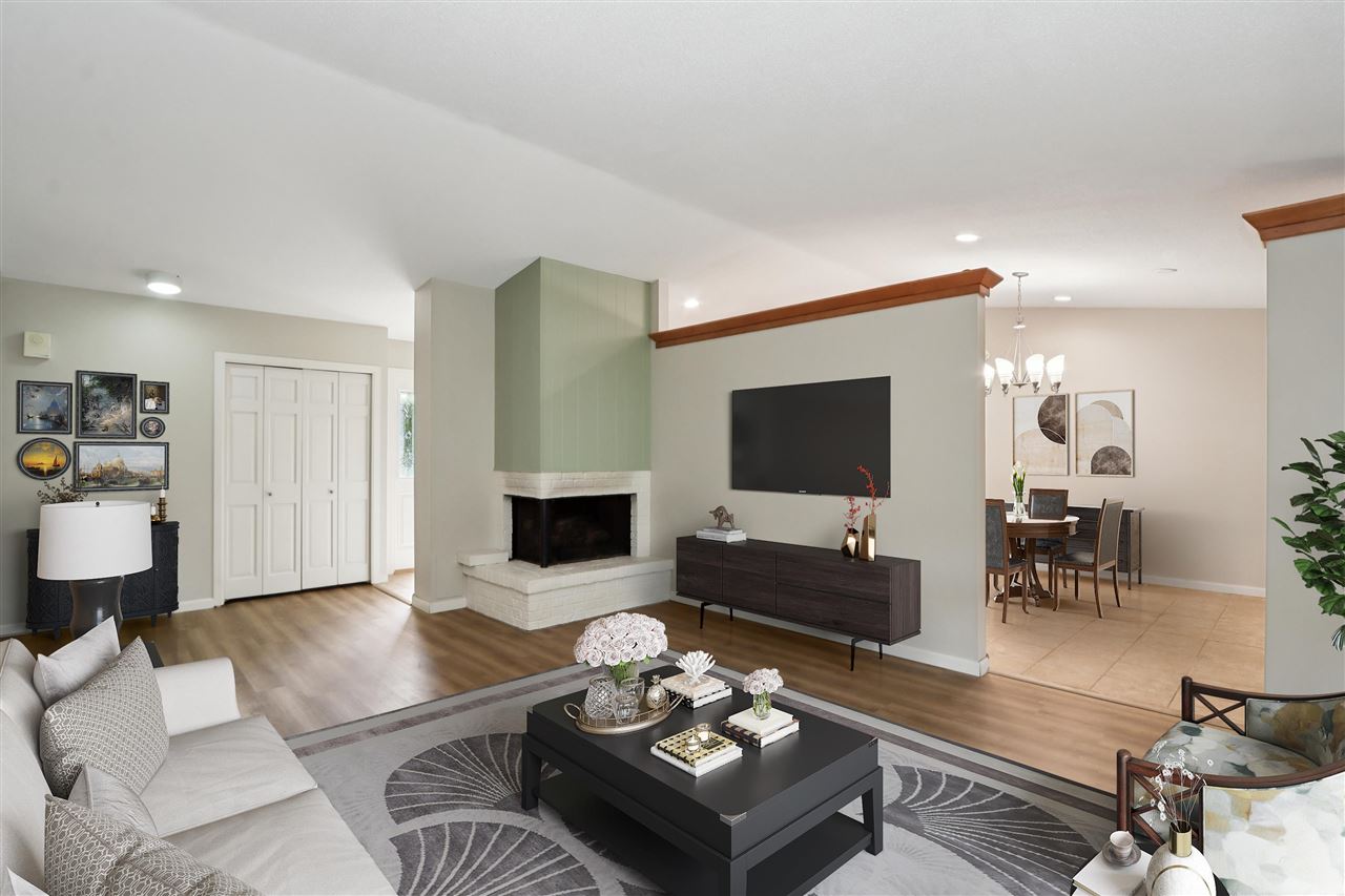 22 Bedford Court Iowa City IA 52240