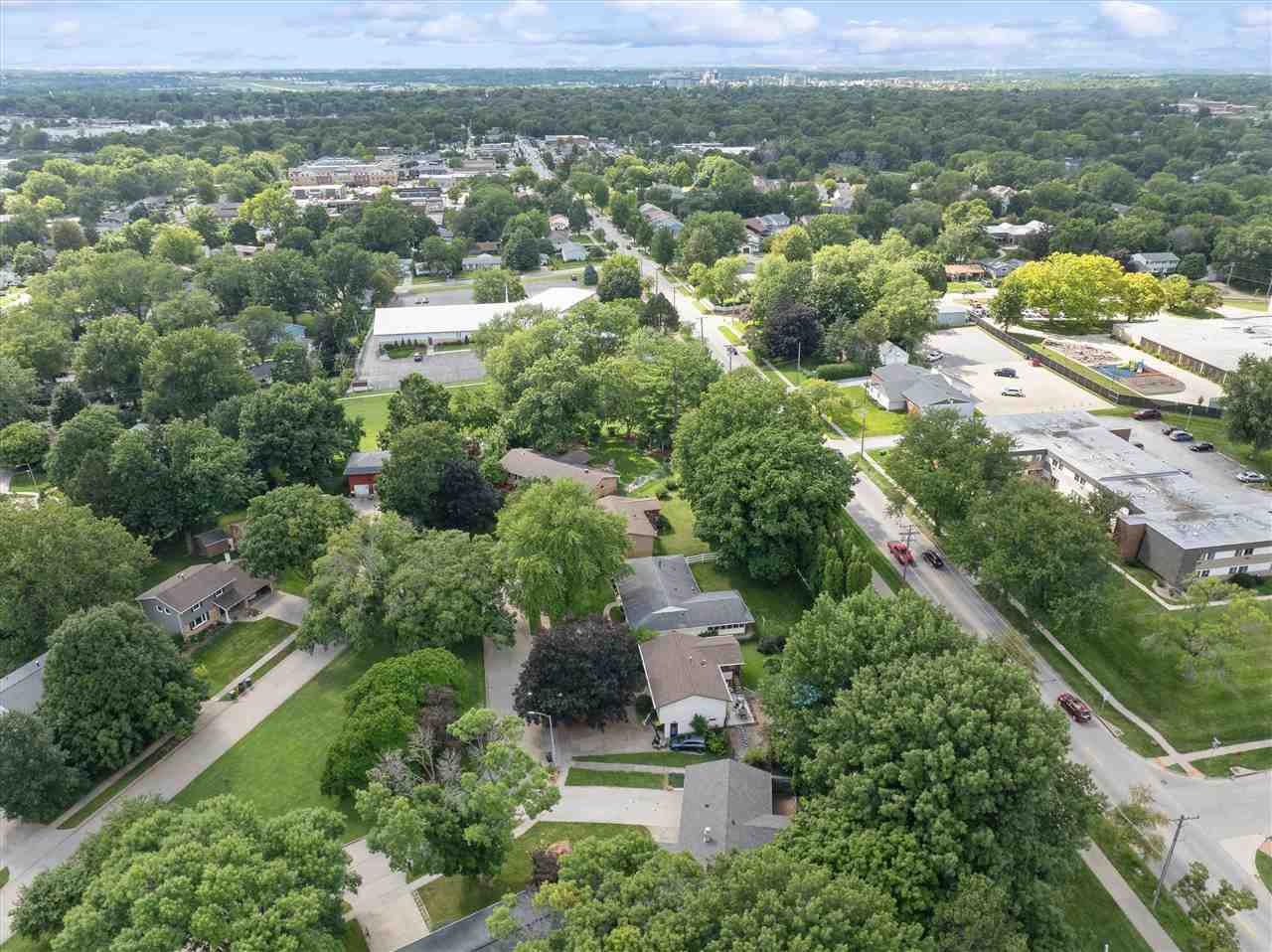 22 Bedford Court Iowa City IA 52240