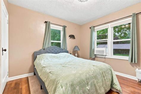 303 Stuart Street Sigourney IA 52591