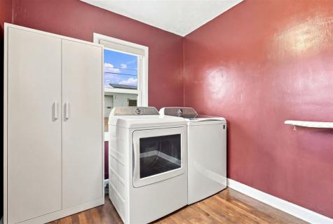 303 Stuart Street Sigourney IA 52591