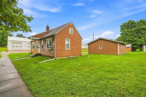 303 Stuart Street Sigourney IA 52591