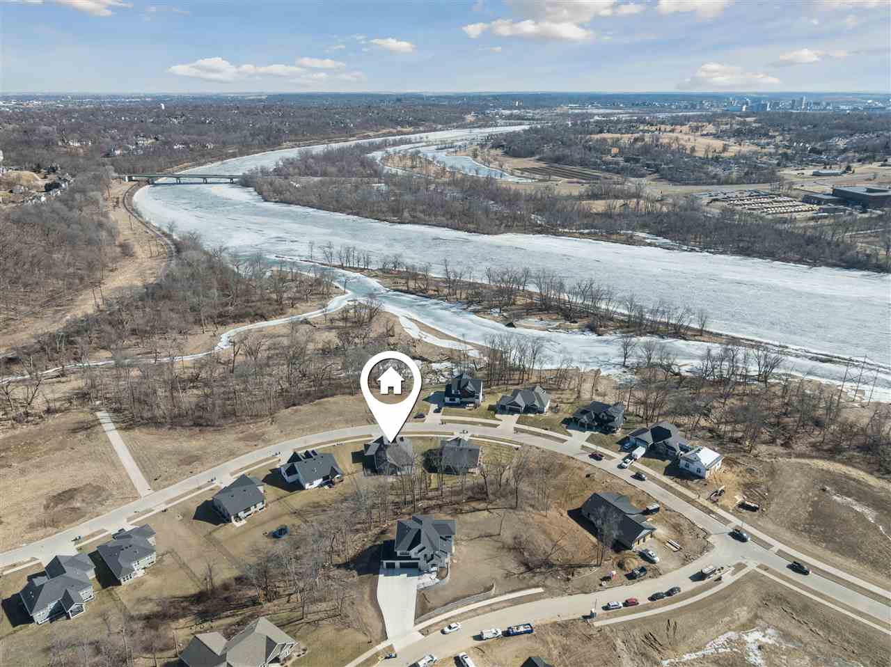 5608 Seminole Valley Trail NE Cedar Rapids IA 52411