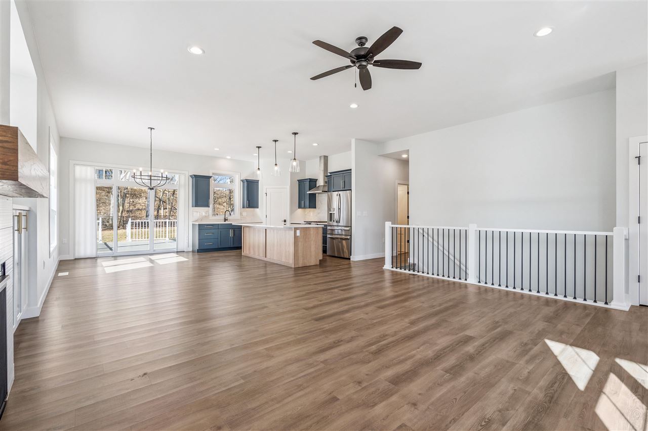 5608 Seminole Valley Trail NE Cedar Rapids IA 52411