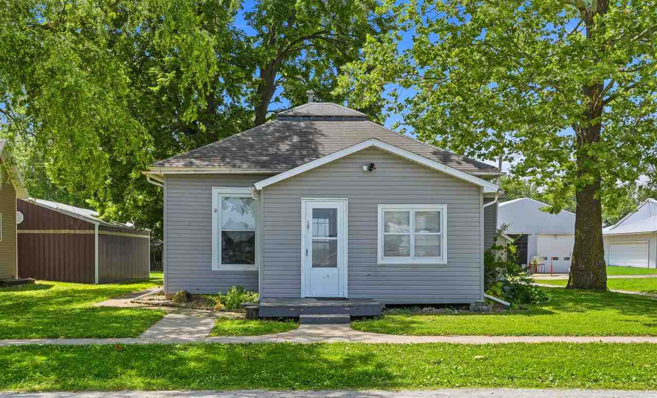 107 W Front Street Wayland IA 52654