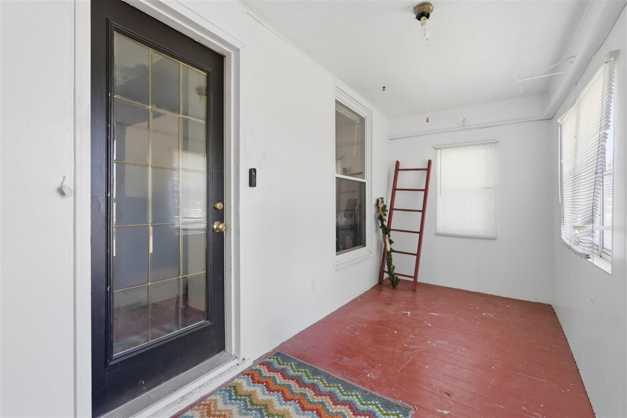 107 W Front Street Wayland IA 52654