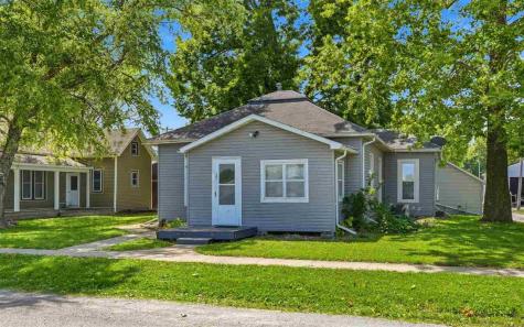 107 W Front Street Wayland IA 52654