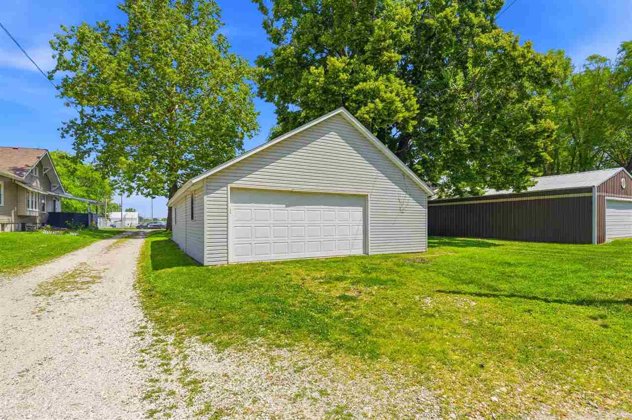 107 W Front Street Wayland IA 52654