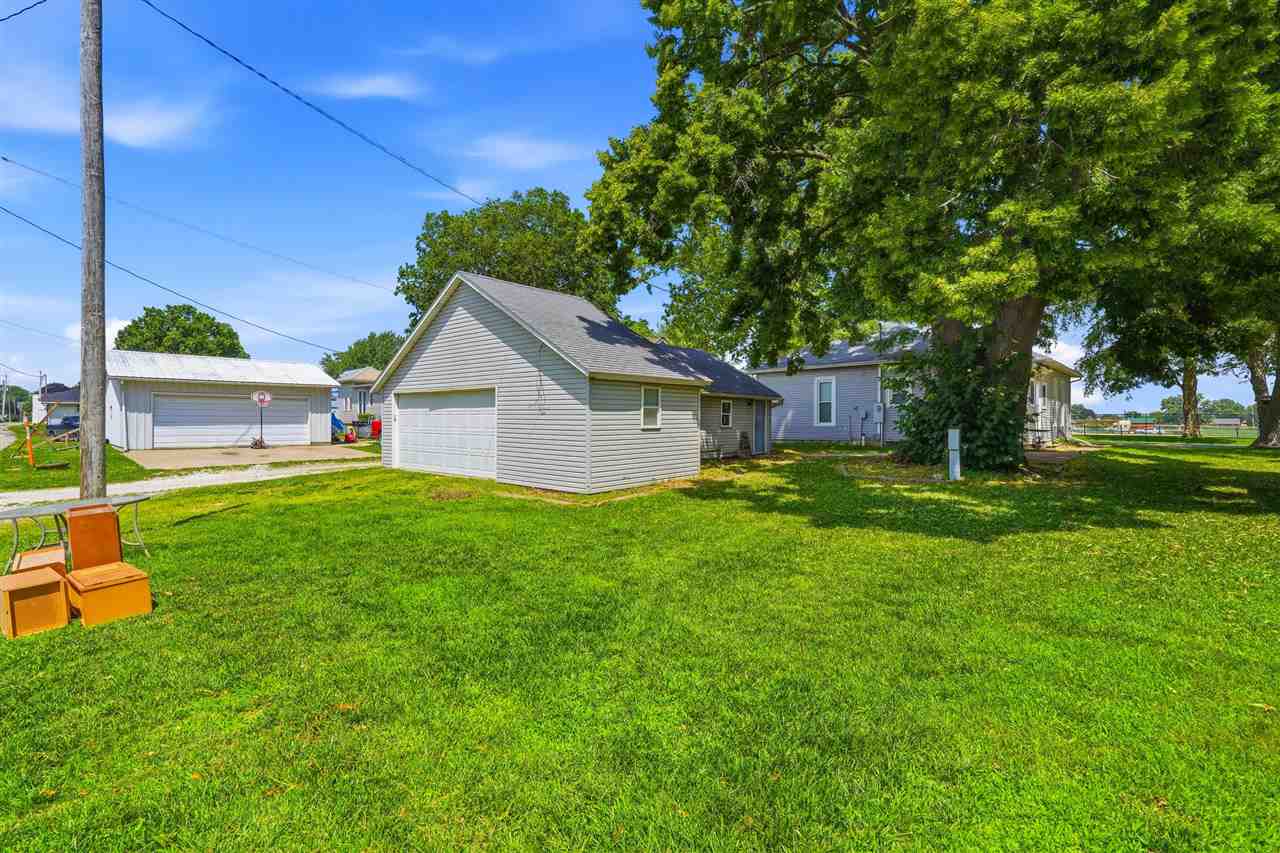 107 W Front Street Wayland IA 52654