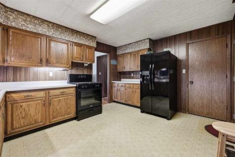 14262 270th Avenue South English IA 52335