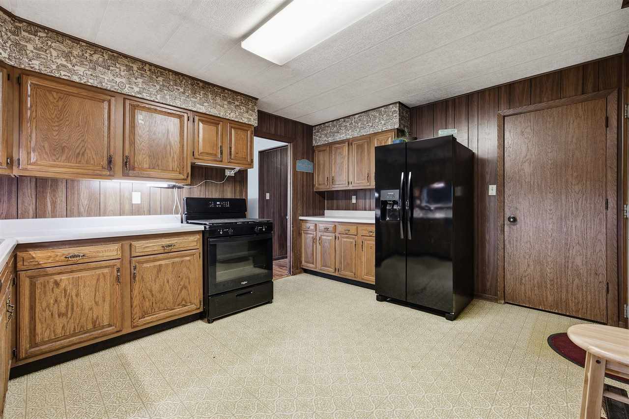 14262 270th Avenue South English IA 52335