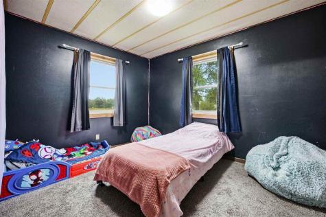 14262 270th Avenue South English IA 52335