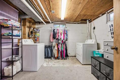 14262 270th Avenue South English IA 52335
