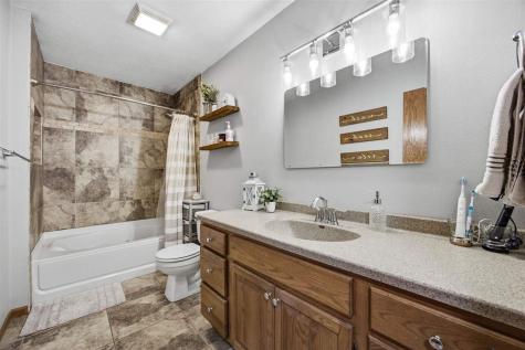 2540 Copper Drive Marion IA 52302