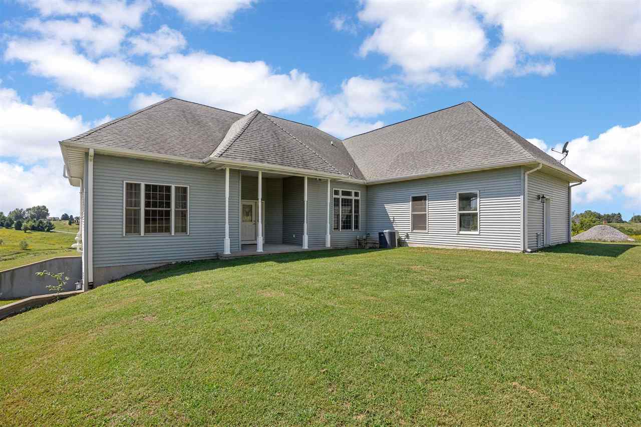 2245 288th Drive Williamsburg IA 52361