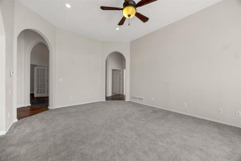 2245 288th Drive Williamsburg IA 52361