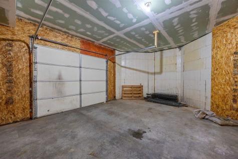 2245 288th Drive Williamsburg IA 52361