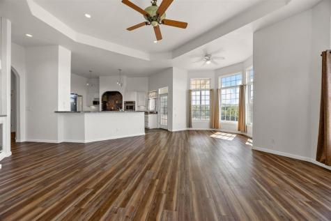 2245 288th Drive Williamsburg IA 52361