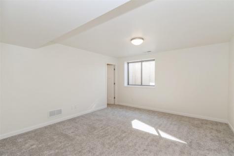 407 Solstice Court North Liberty IA 52317