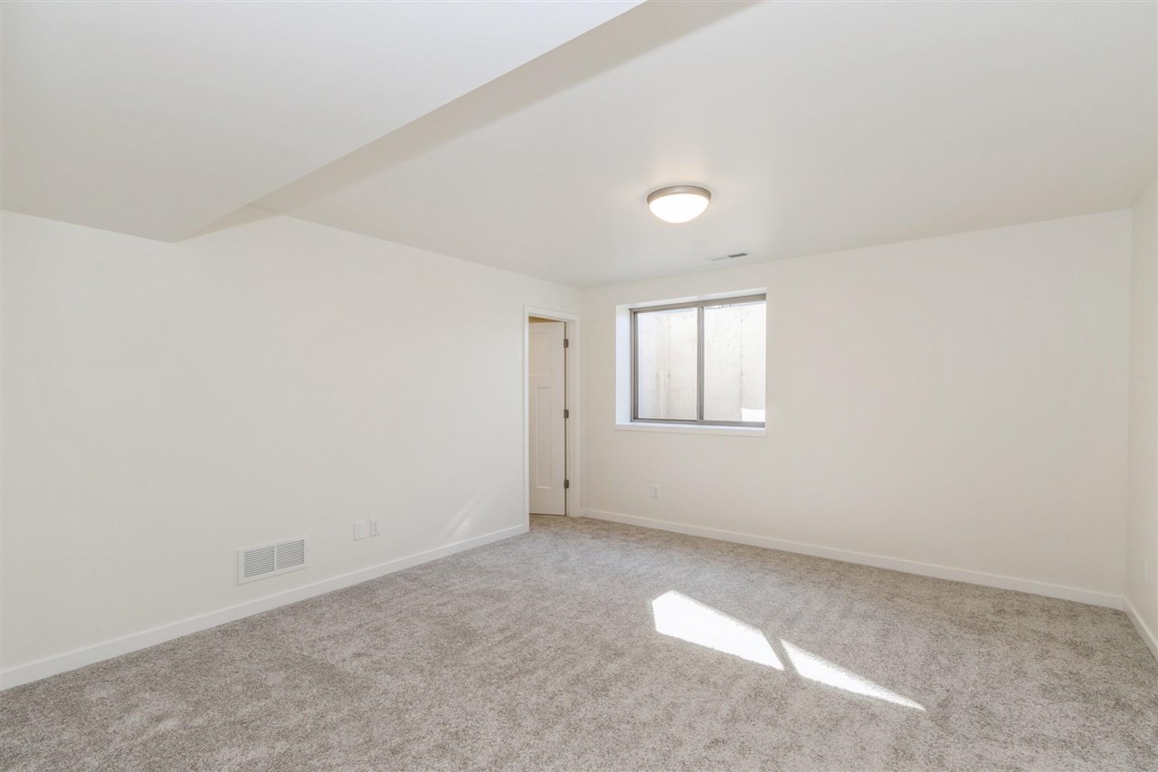 407 Solstice Court North Liberty IA 52317