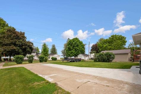201 N 9th Street Montezuma IA 50171
