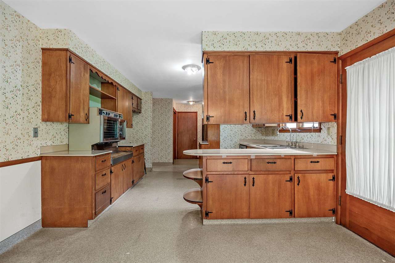 3813 Tomahawk Trail SE Cedar Rapids IA 52403