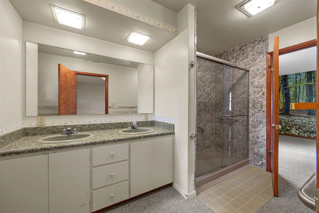 3813 Tomahawk Trail SE Cedar Rapids IA 52403