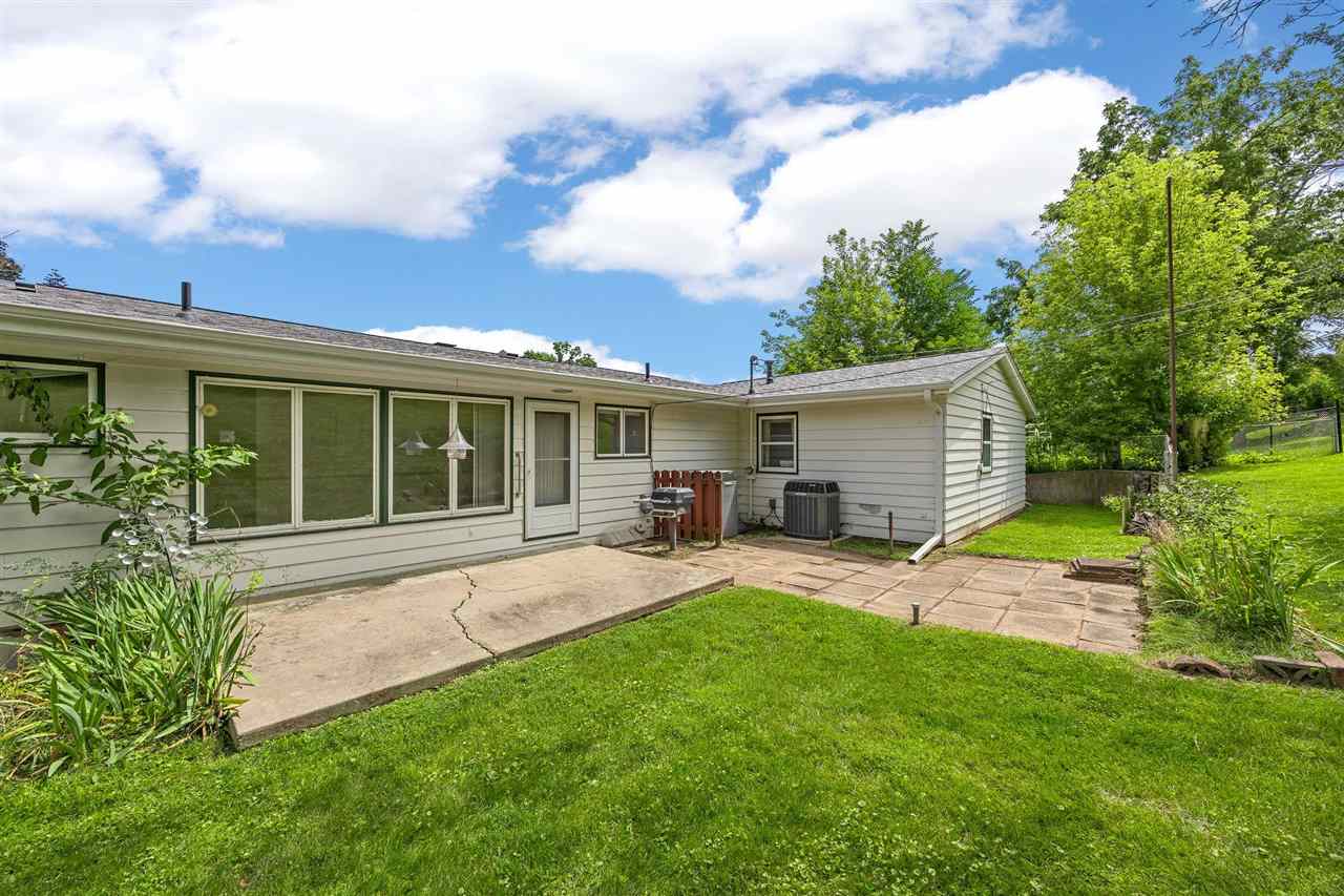3813 Tomahawk Trail SE Cedar Rapids IA 52403