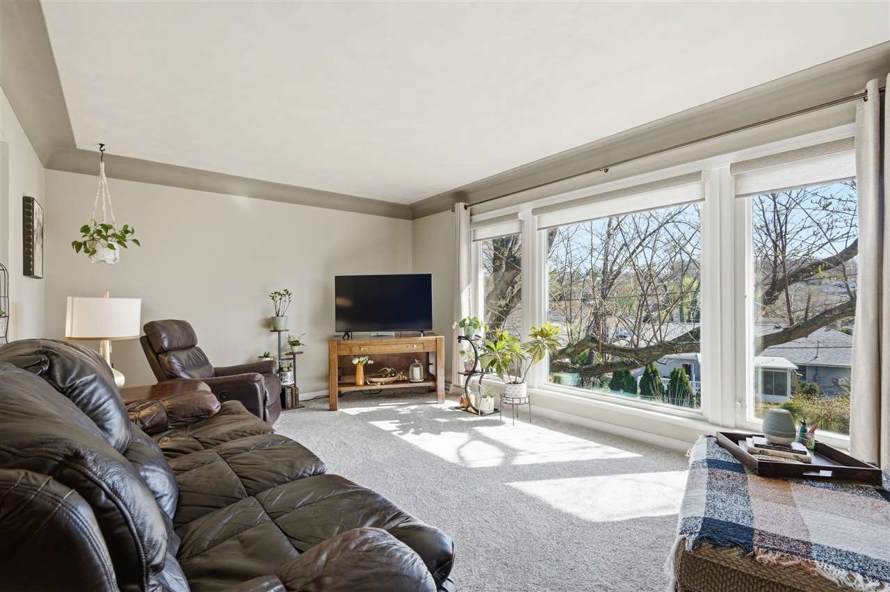 3929 NE Nancy Jane Lane Cedar Rapids IA 52402