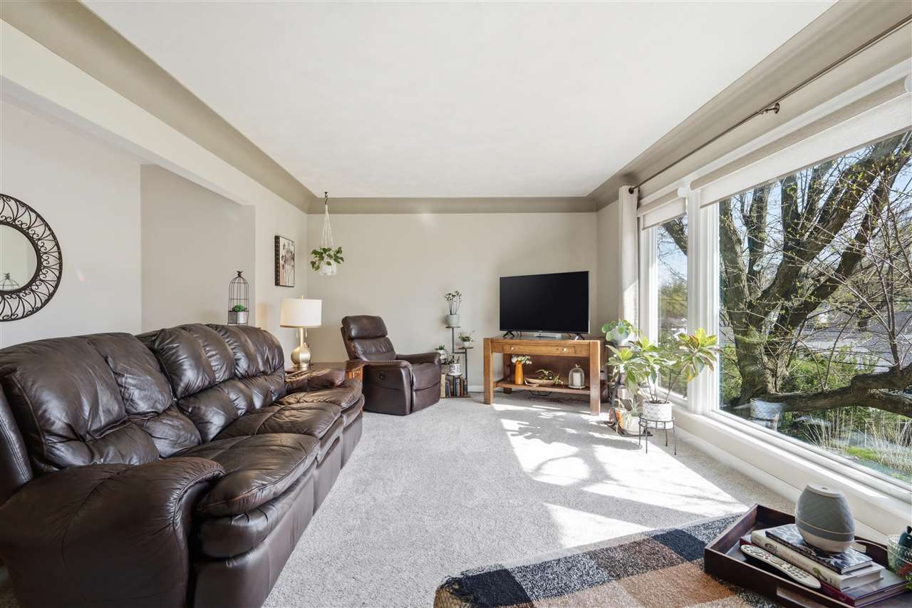 3929 NE Nancy Jane Lane Cedar Rapids IA 52402