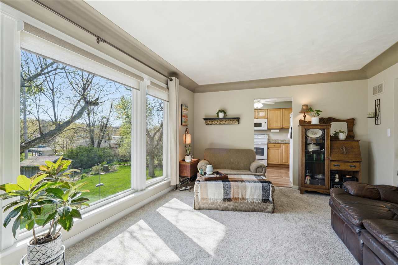 3929 NE Nancy Jane Lane Cedar Rapids IA 52402