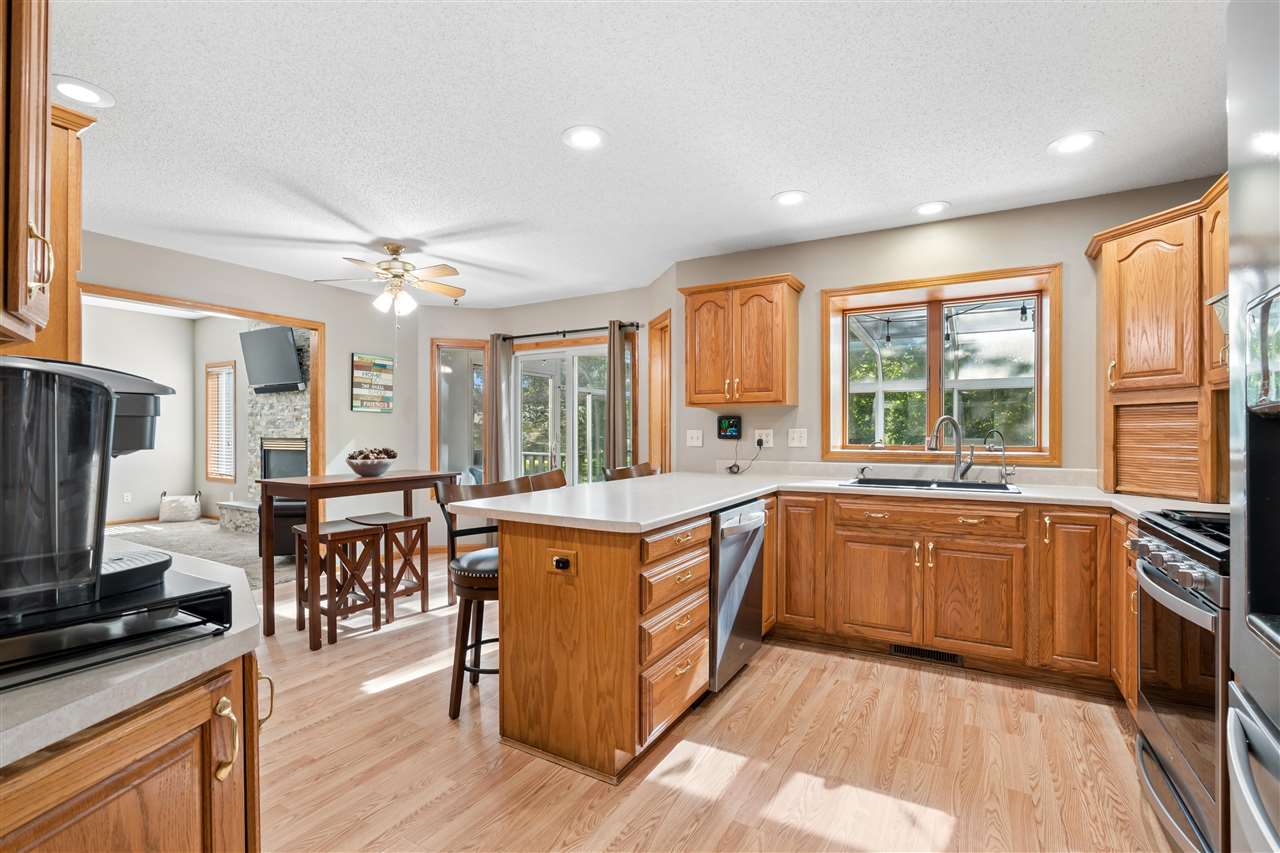 402 Windsor Drive Solon IA 52333