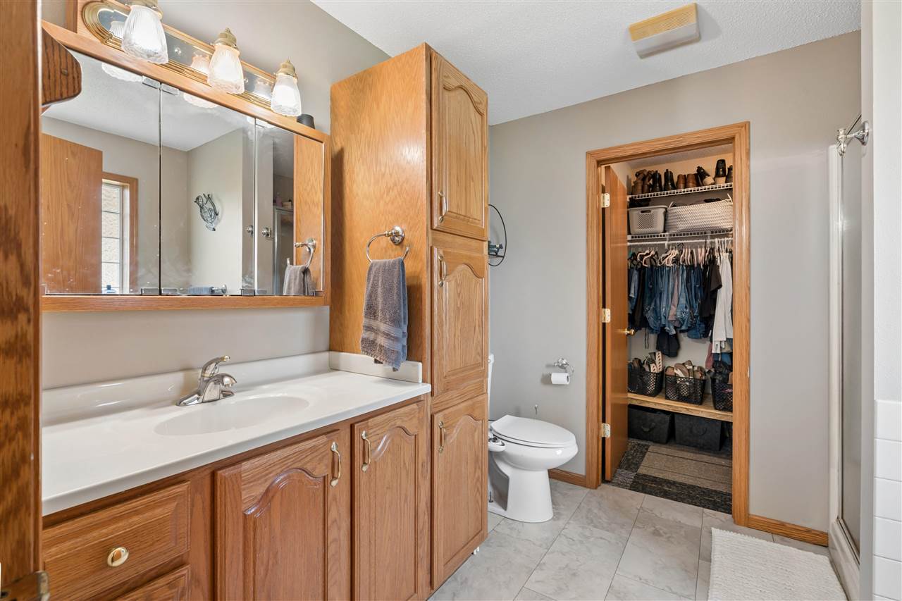 402 Windsor Drive Solon IA 52333