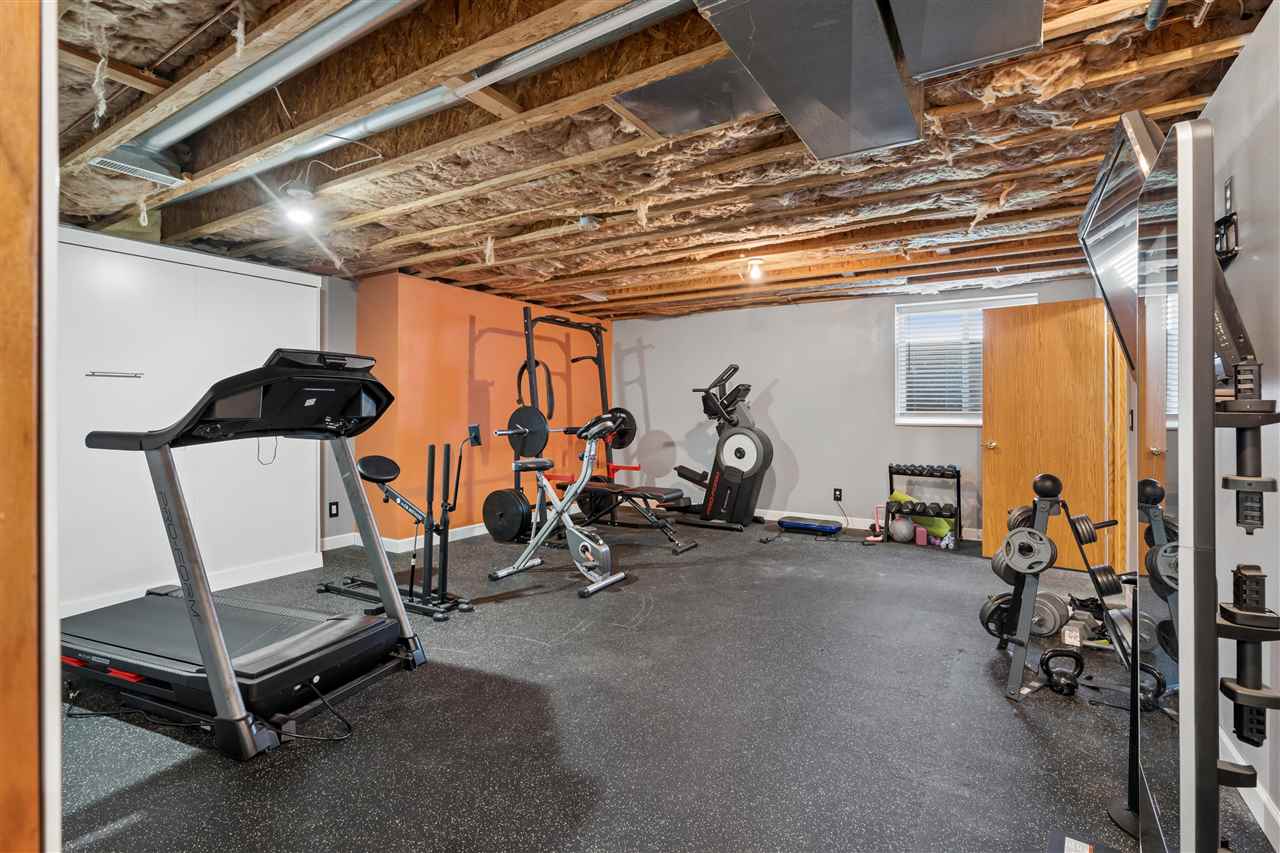 402 Windsor Drive Solon IA 52333
