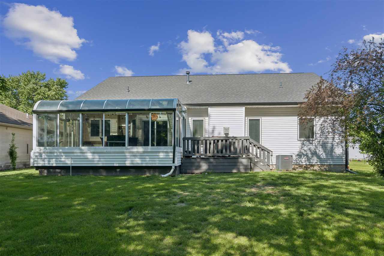 402 Windsor Drive Solon IA 52333